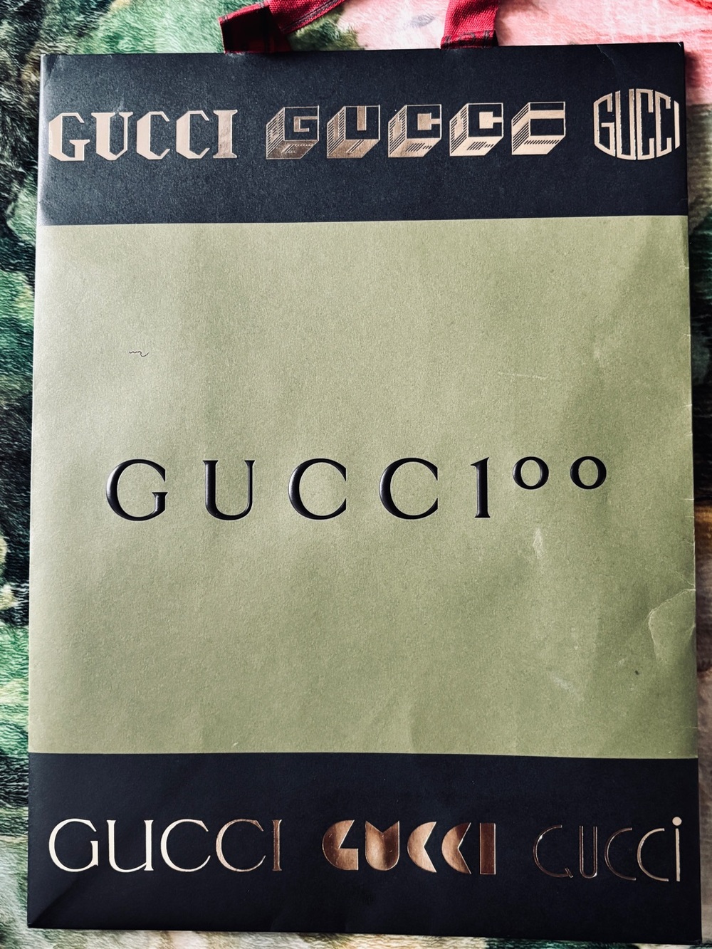 Gucci special edition, shopping gift bag with ribbon handles Boutique packaging